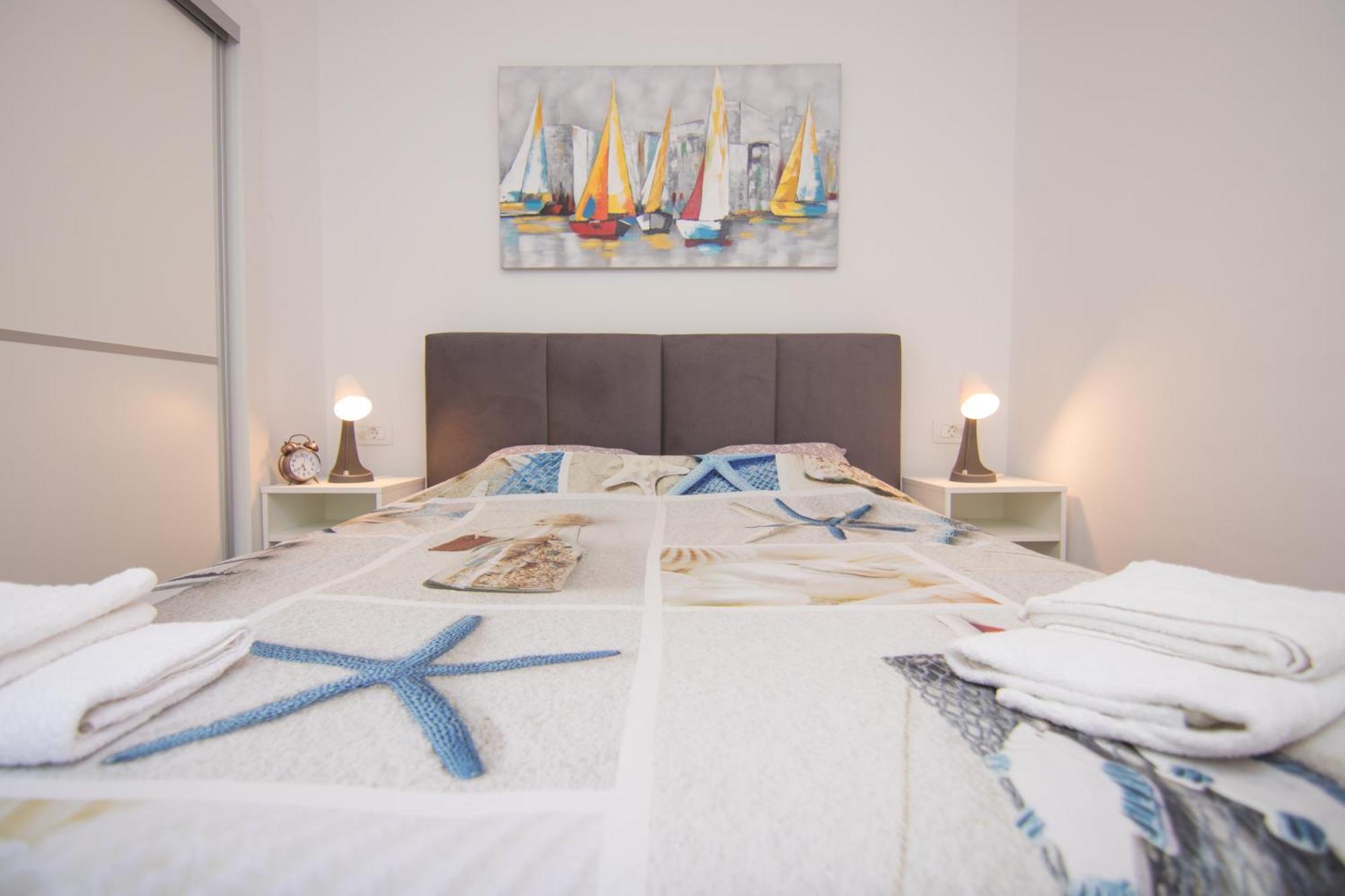 Apartmani Mario Malinska Exterior foto